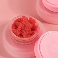 Scrub Lip Makeup — view 1