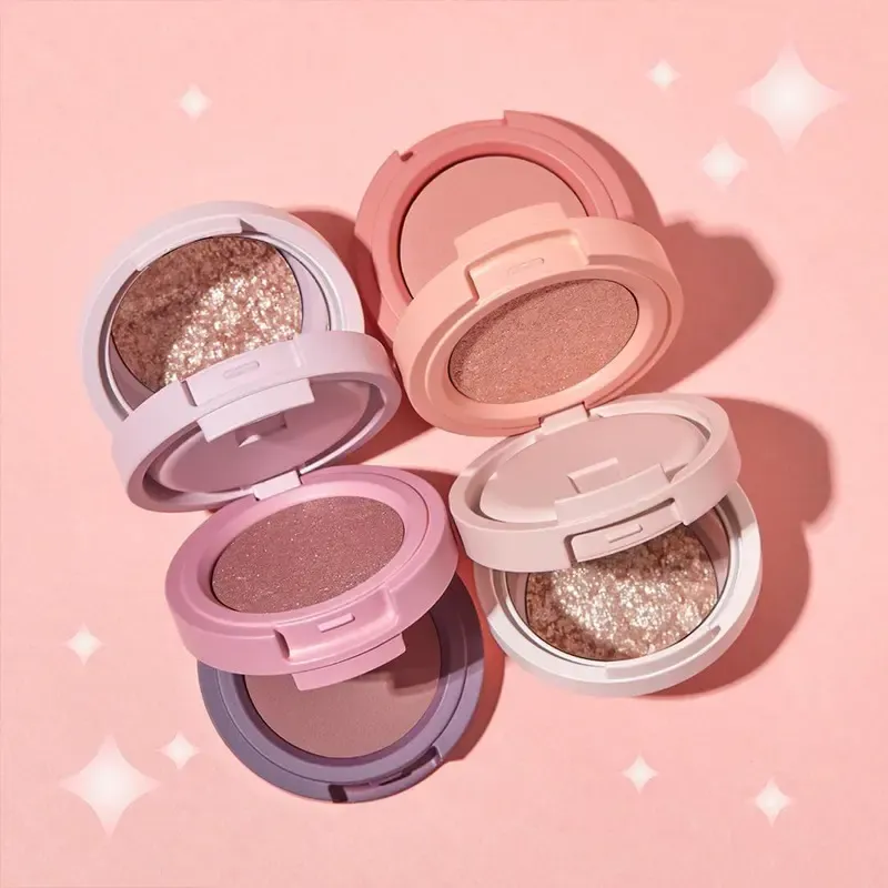 3 In One Glitter Eyeshadow — OEM product photo