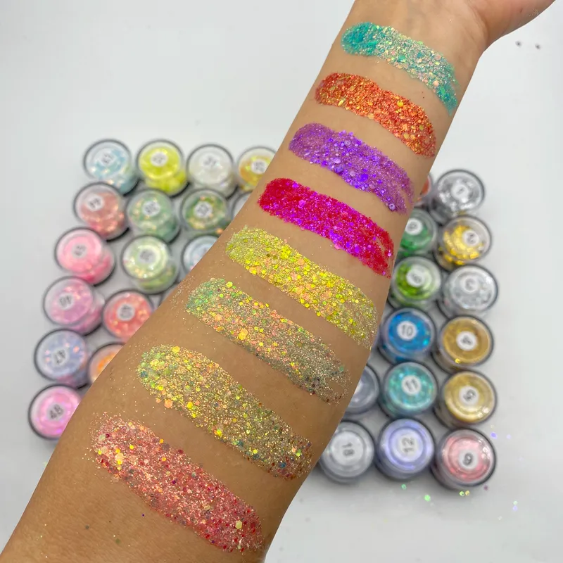 High Pigment Custom Glitter Vegan Eyeshadow Makeup Cosmetic Eyeshadow — OEM product photo